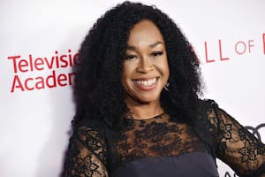 Cómo será la nueva serie de la creadora de Scandal para Netflix