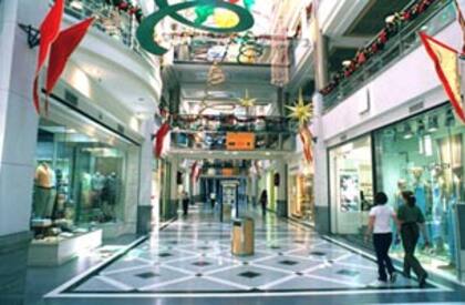 El cierre de los shoppings en Caba por siete meses fue un golpe fuerte para la industria de la indumentaria.