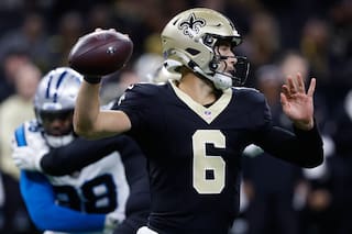 Shough y Smyth lideran a los Saints en victoria 20-17 sobre los Panthers