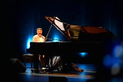 Show de Fito Páez en el Teatro Coliseo