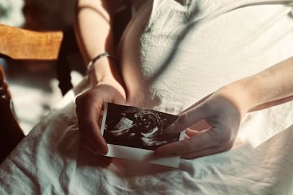 Shraavya y Sumukh, ingenieros en California, temen que su hijo, que nacerá el 19 de febrero, no obtenga la ciudadanía por el cambio de normativa