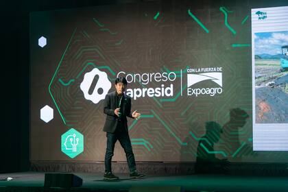 Shuichi Tokumoto contó que apenas el 40% del territorio japonés es cultivable o explotable