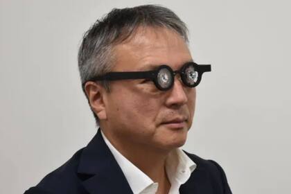 Si bien aún están realizando ensayos, estiman que estos anteojos deban usarse entre 60 y 90 minutos al día