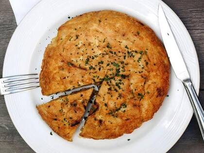 Si bien la tortilla original es un hit, muchos restaurantes rompen el molde y buscan combinar sabores en recetas novedosas