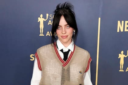 Si bien no dijo nada aún sobre su relación con Wolff, Billie Eilish se dejó ver a los besos con él