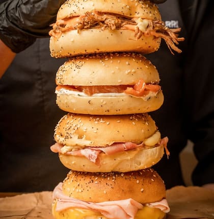 Sí, en Scarlett venden mucho más que tortas.