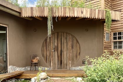 Si hablamos de puertas, no podemos dejar de incluir la que soñó y logró Virginia Escribano