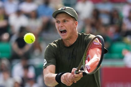 "Si me ves por el mundo, siempre estoy disponible para charlar", dice Jenson Brooksby, que se siente pleno tras haber confesado su situación