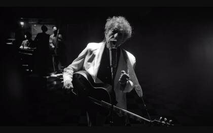 “Si no fuera por ti, el invierno no tendría primavera, no podría oír cantar al petirrojo, no tendría idea de nada y, en cualquier caso, nada sería verdad, si no fuera por ti”, Bob Dylan