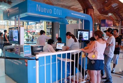 Si nos olvidamos de sacar o renovar el pasaporte el Renar ofrece diferentes opciones