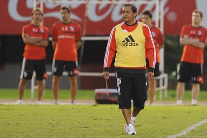 Si se confirma la lesión de Ledesma, Ramón deberá hacer tres cambios para el domingo