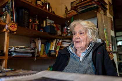 "Si tenés cinco madres podés matar a las cinco y al capitalismo no le importa. Ahora, te metés con un banco y te crucifican", dice Topolansky.