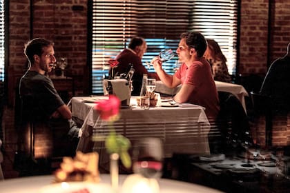 "Si un mantel no está bien planchado, el mozo lo corrige antes de arrancar. Todo se revisa"