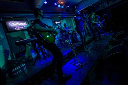 Siamés - Banda ganadora Ballantine''s True Sound´s