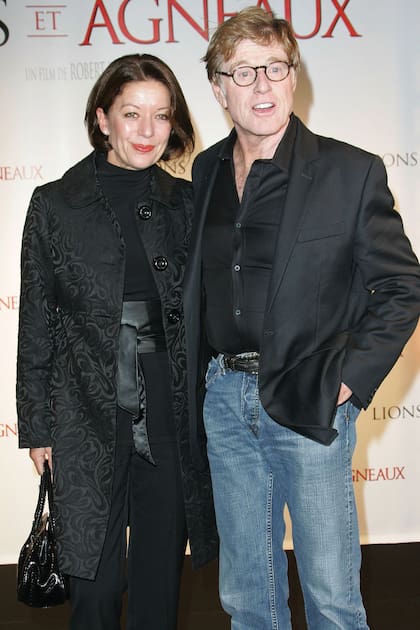 Sibylle Zaggars y Redford durante la presentación del film Leones por corderos en la Cinémathèque Française, en octubre de 2007