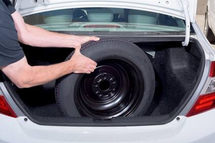 Siempre hay que verificar que el repuesto se encuentre en buenas condiciones