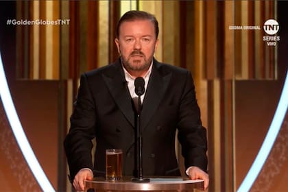 Siempre picante, Ricky Gervais fue el encargado del discurso de apertura de los Globo de Oro 2020