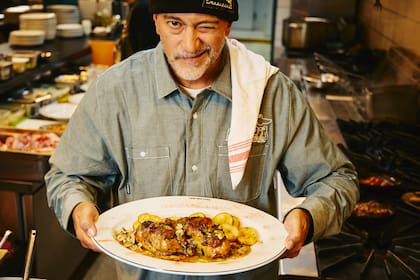 “Sigo haciendo lo mismo: comida para que te llene el corazón”, dice Cristóbal