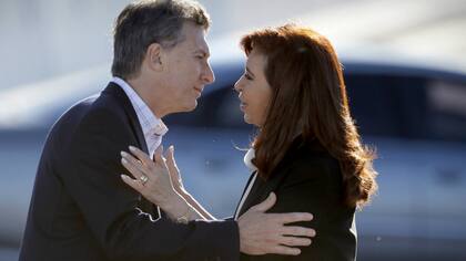 Sigue la disputa por el traspaso presidencial, a menos de 48 horas del cambio de mando