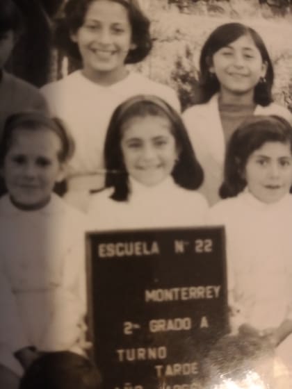 Silvia, en sus años de escuela.