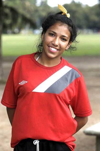 Silvia Ojeda, de 16 años, goleadora del equipo argentino