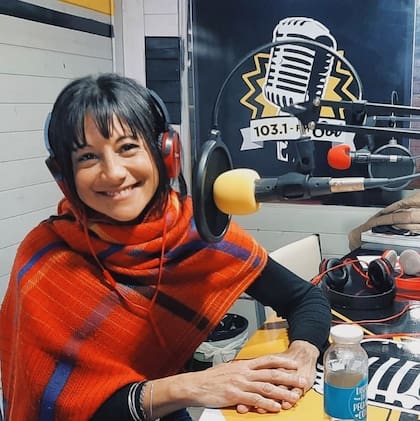Silvina Balonchard se convirtió en Coach en liderazgo y desarrollo personal y creó un programa de radio llamado La Vida es Bella
