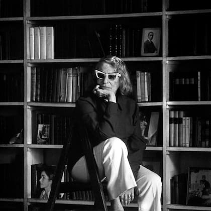 Silvina Ocampo, en un retrato tomado por el fotógrafo Aldo Sessa; este mes la editorial Lumen lanza una biblioteca dedicada al "secreto mejor guardado de las letras argentinas”