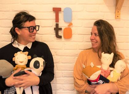 Silvina Rodríguez y su hermana, dueñas de Toto