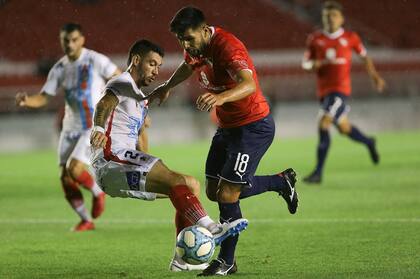 Silvio Romero, de los pocos jugadores de Independiente que se salva de la crítica de los hinchas