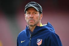 Simeone, rehén de sus palabras: el blanco móvil que divide a la tribu de la masa