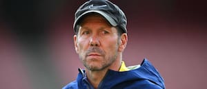Simeone, rehén de sus palabras: el blanco móvil que divide a la tribu de la masa