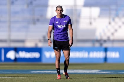 Simón Benítez Cruz, el medioscrum de los Pumas para jugar con Inglaterra en el Estadio San Juan del Bicentenario
