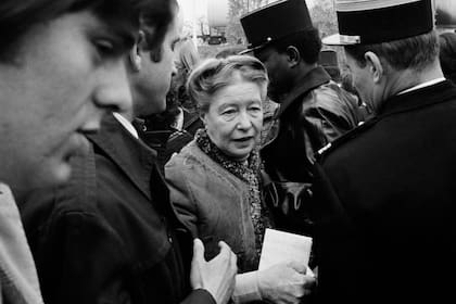 Simone de Beauvoir en noviembre de 1972, en París