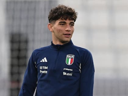 Simone Pafundi es uno de los jugadores a seguir de cerca en la selección de Italia