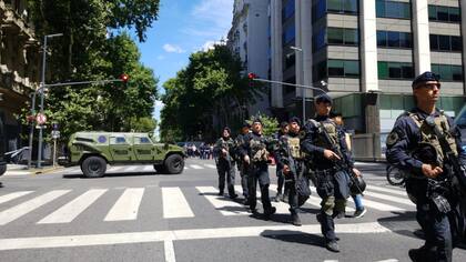 Simulacro de toma de rehenes y atentado en la embajada de Israel