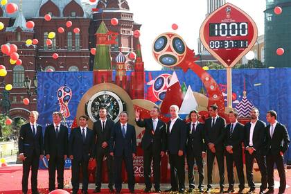 Sin Blatter se inauguró un reloj en la Plaza Roja