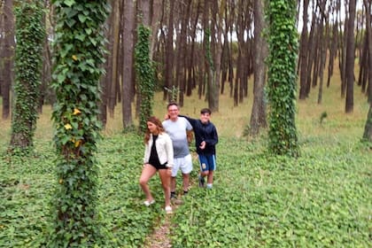 Sin celulares, en el bosque energético de Miramar los chicos se divierten igual