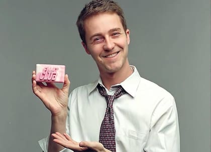 Sin filtro, Cox aseguró que Edward Norton es "realmente estúpido"