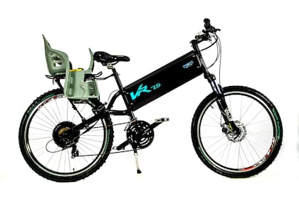 Sin pedalear. Las bicicletas eléctricas de Rodar Electric se fabrican en nuestro país y vienen en rodados 26 y 29. Además hay un modelo plegable y otro mountain bike. Su autonomía es de 30 a 60 kilómetros por carga, según el modelo, y cuenta con una batería de iones de litio (desde $95.000).