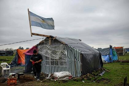 Hay 2500 familias instaladas en el descampado del barrio Numancia