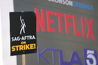 Sindicato de guionistas y estudios de Hollywood logran acuerdo tentativo de 4 años