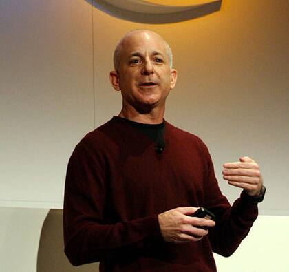 Sinofsky ayudó a Bill Gates a entusiasmarse con la web a principios de los años 90