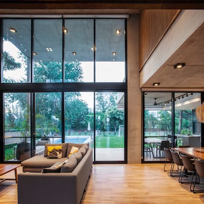 Sistemas: Frente Integral y A40 / Carpintero: Aberturas Fenster / Proyecto: Estudio ABS