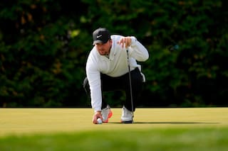 Smalley y McNealy comparten cima del Campeonato PGA, seguidos por larga lista de estrellas