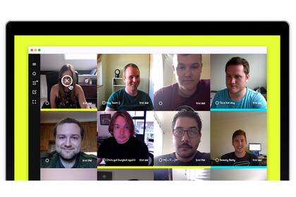 Sneek ofrece una tecnología que toma fotos de los trabajadores a través de la cámara de la notebook y las comparte para que las vean el resto de sus colegas