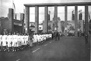 Cuándo y por qué se realizó una Feria del Libro en la importante avenida