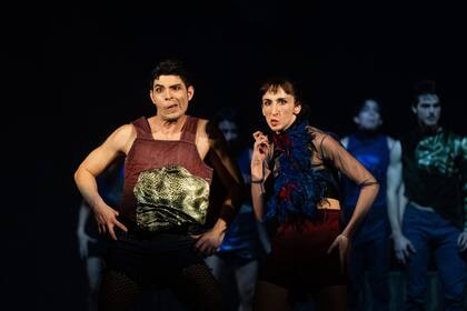 Sobre la demanda interpretativa, Estaras señala: "En mis coreografías hay lugar para la creatividad y para la discusión con los intérpretes, que son quienes tienen que salir a defenderlas en el escenario"