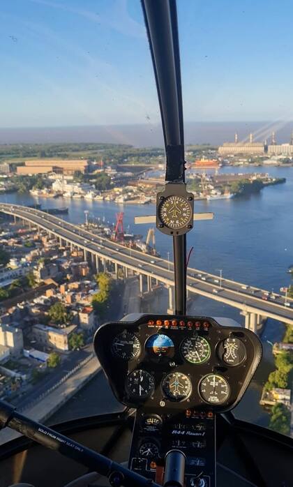 Sobrevolar Buenos Aires en helicóptero, una manera diferente de ver la ciudad