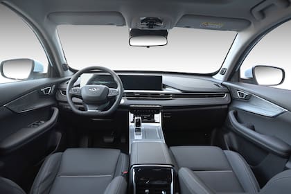 Sobriedad. Y tecnología en el interior del Chery Tiggo 7 Pro