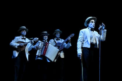 Sociales en la Noche de Amigos de la Fundacion Amigos del Teatro San Martín 2024